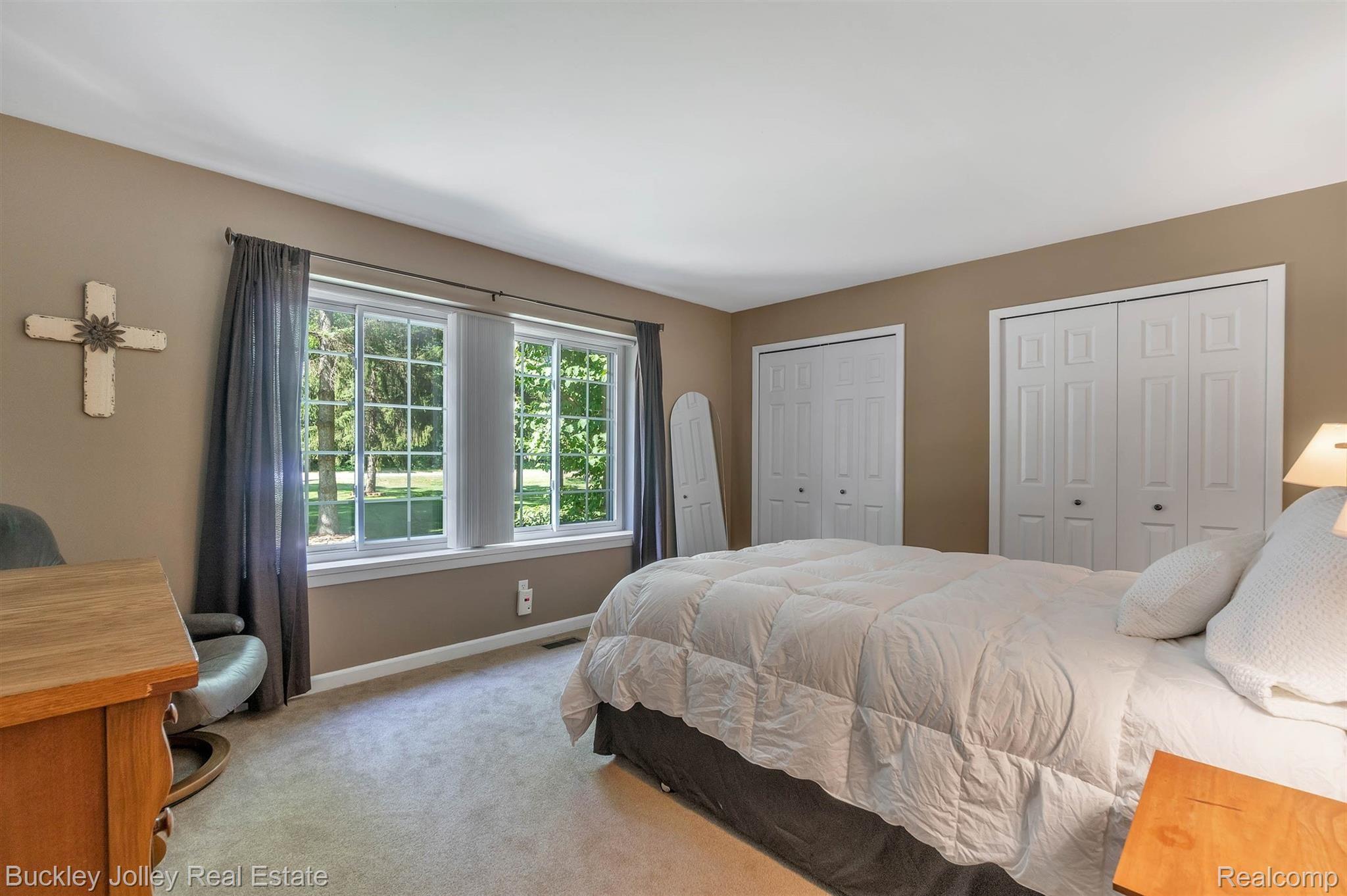 6454 Brighton Road Brighton, MI 48116 - Photo 12 of 28 Master Bedroom has Large Closets.jpg