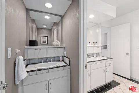 $5,485,000 | 26172 Pacific Coast Highway, Malibu, CA 90265