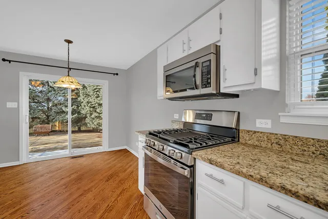 $349,990 | 1211 Bluejay Lane, Plainfield, IL 60586