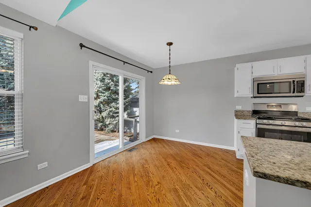 $349,990 | 1211 Bluejay Lane, Plainfield, IL 60586