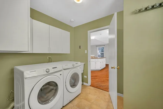 $349,990 | 1211 Bluejay Lane, Plainfield, IL 60586