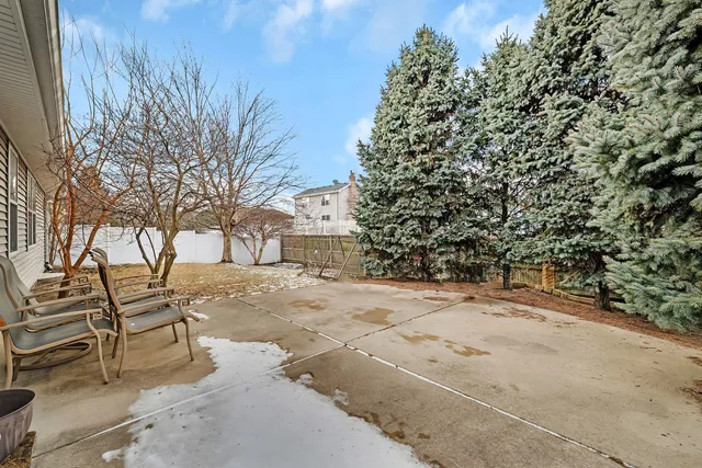 $349,990 | 1211 Bluejay Lane, Plainfield, IL 60586