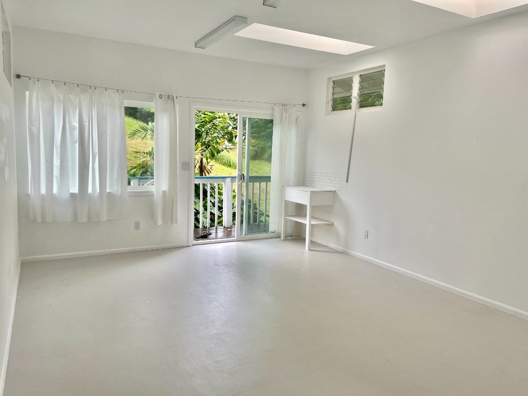 6431 Poo Road, Unit 2 Kapaa, HI 96746 - Photo 28 of 30 a view of an empty room with a window