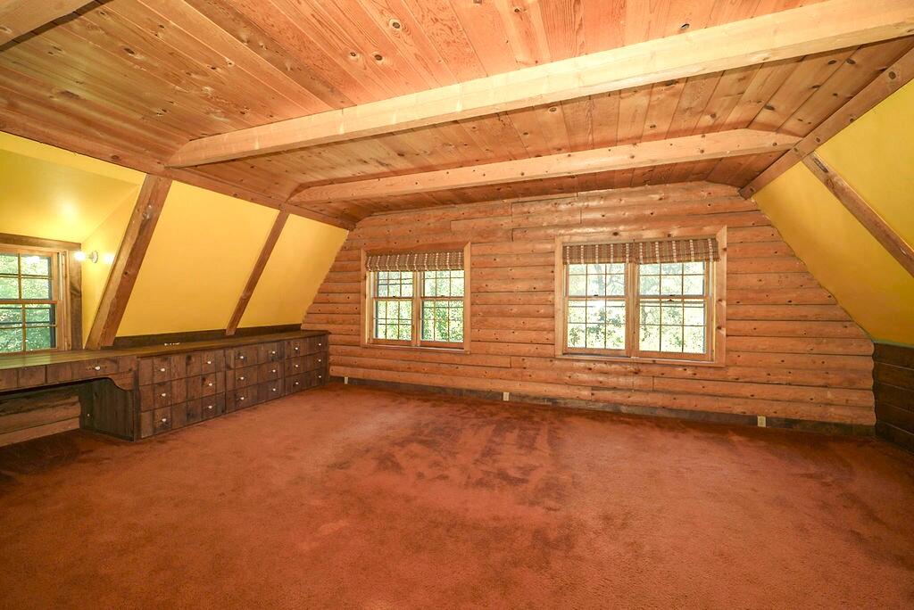 691 Lost Bridge Road Lewiston, CA 96052 - Photo 20 of 52 Primary bedroom b4 staging