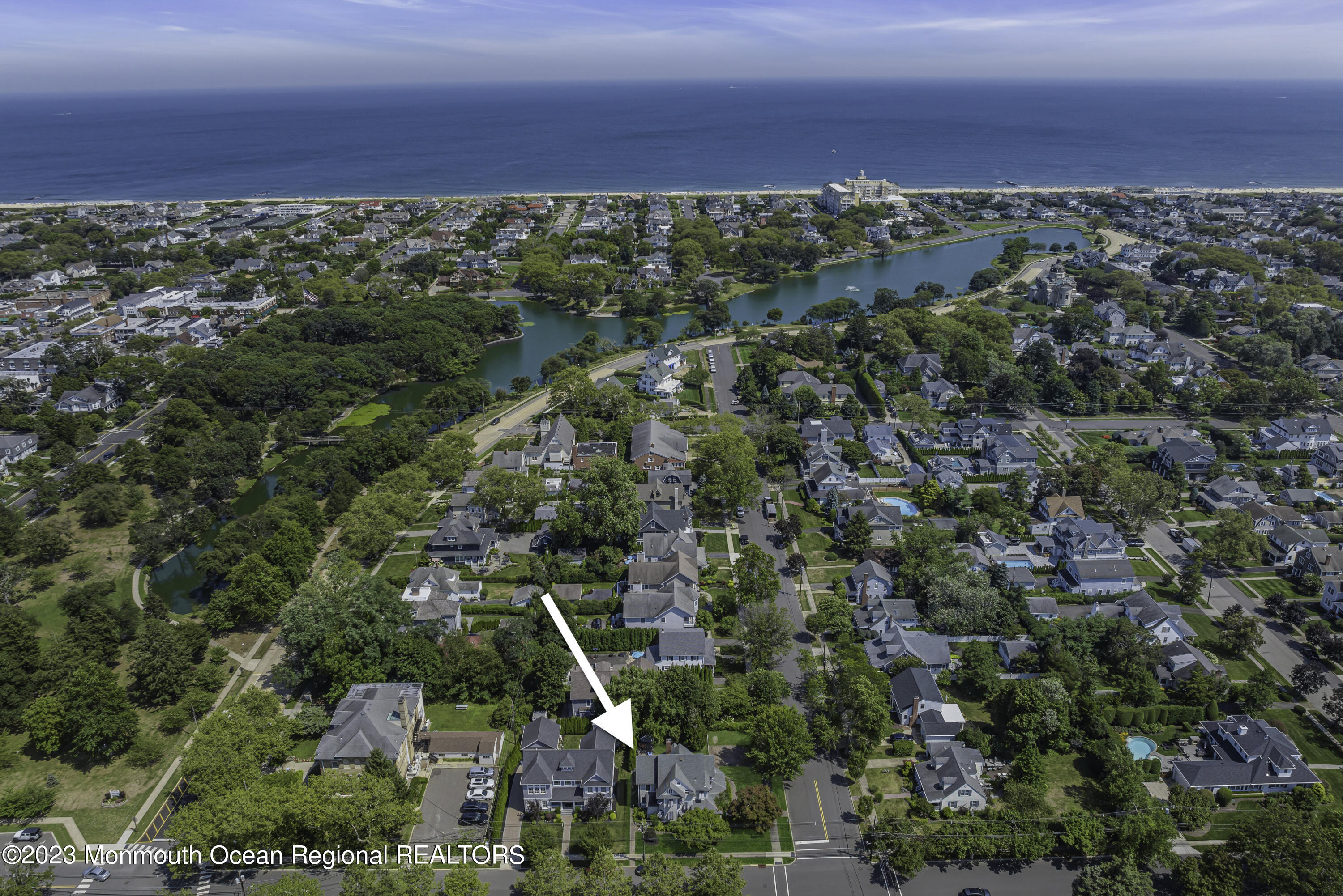 424 Mercer Avenue Spring Lake, NJ 07762 - Photo 3 of 36 069_dji_0393-1_copy
