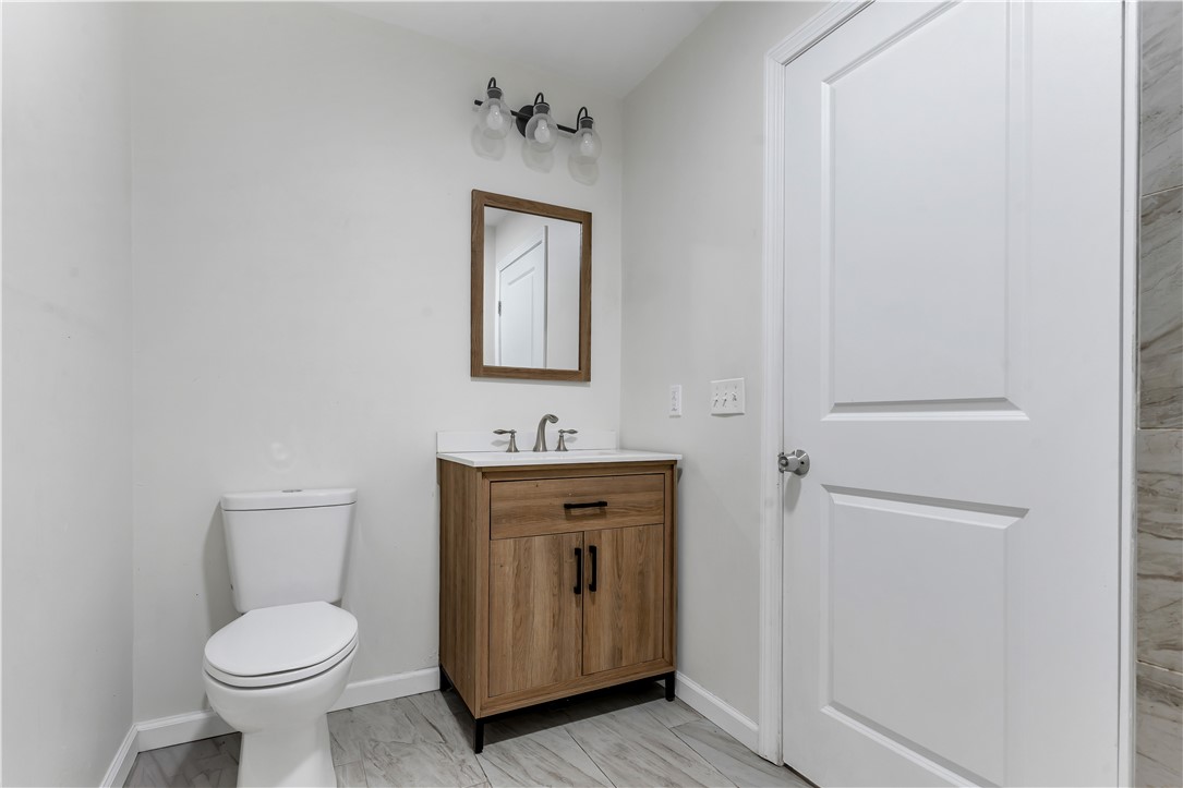 40 Burnside Avenue Woonsocket, RI 02895 - Photo 12 of 30