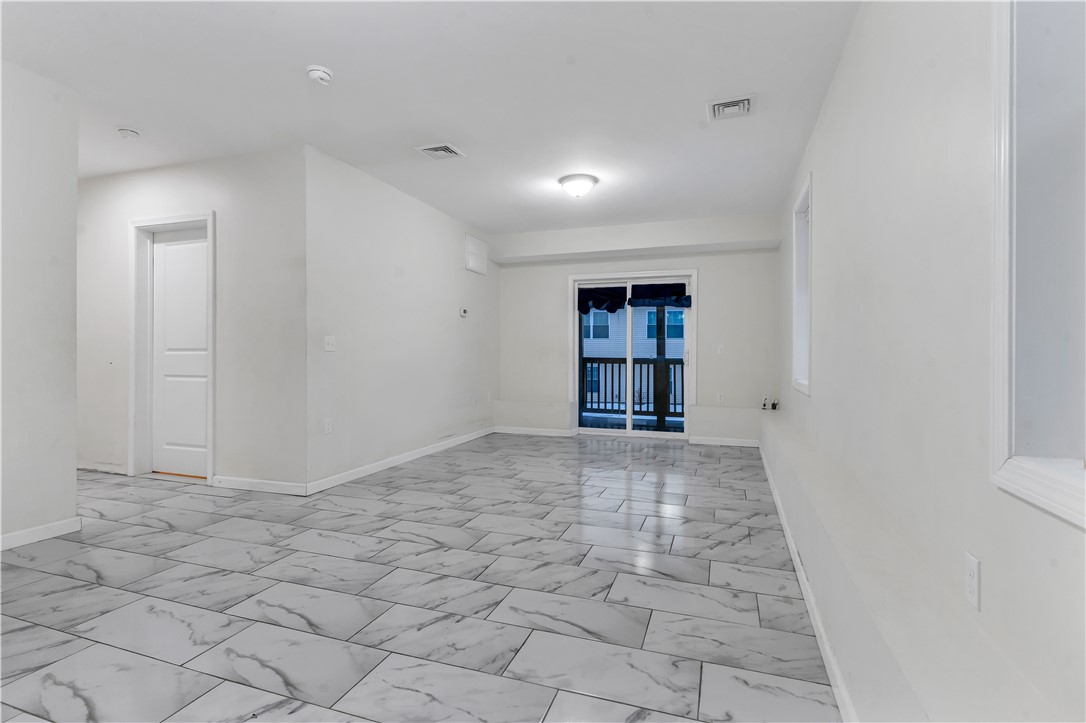 40 Burnside Avenue Woonsocket, RI 02895 - Photo 21 of 30