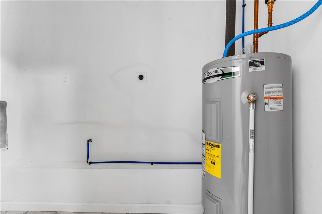 40 Burnside Avenue Woonsocket, RI 02895 - Photo 23 of 30