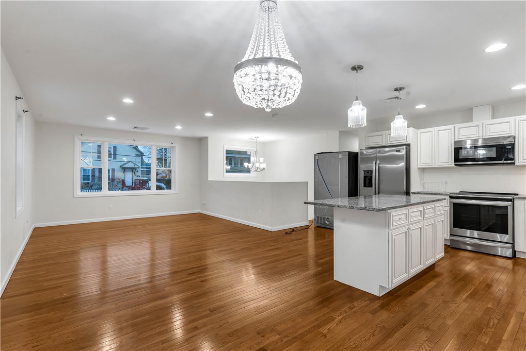 40 Burnside Avenue Woonsocket, RI 02895 - Photo 7 of 30