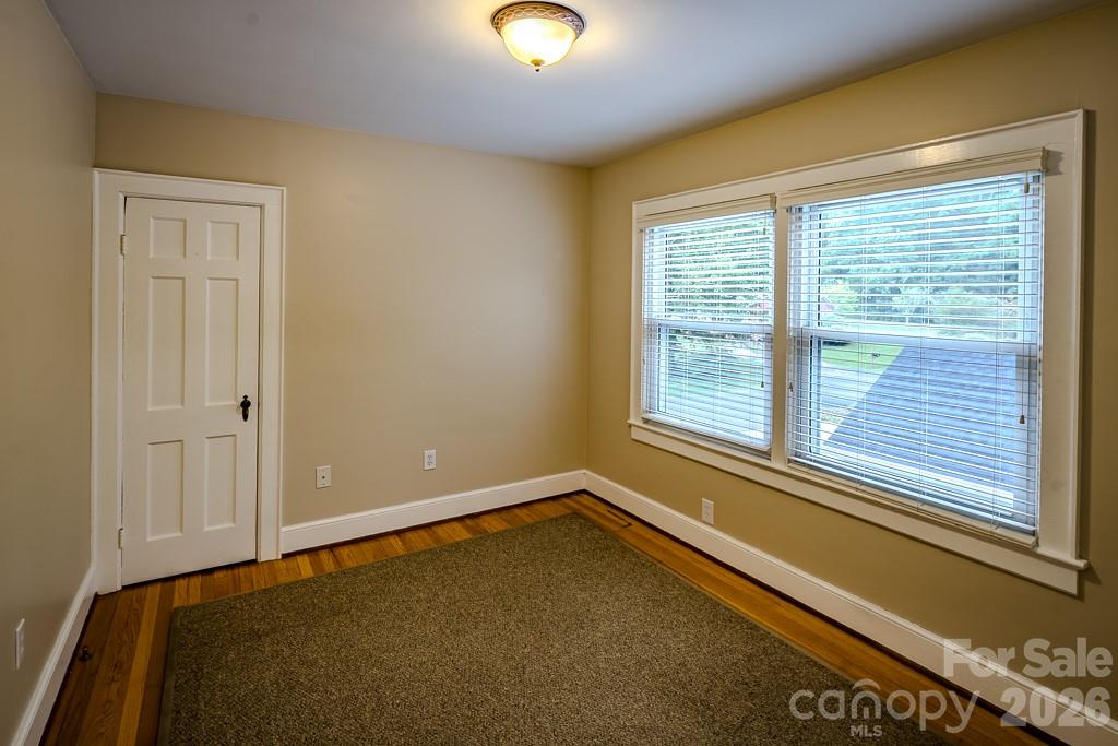 803 1st Avenue North Conover, NC 28613 - Photo 30 of 37