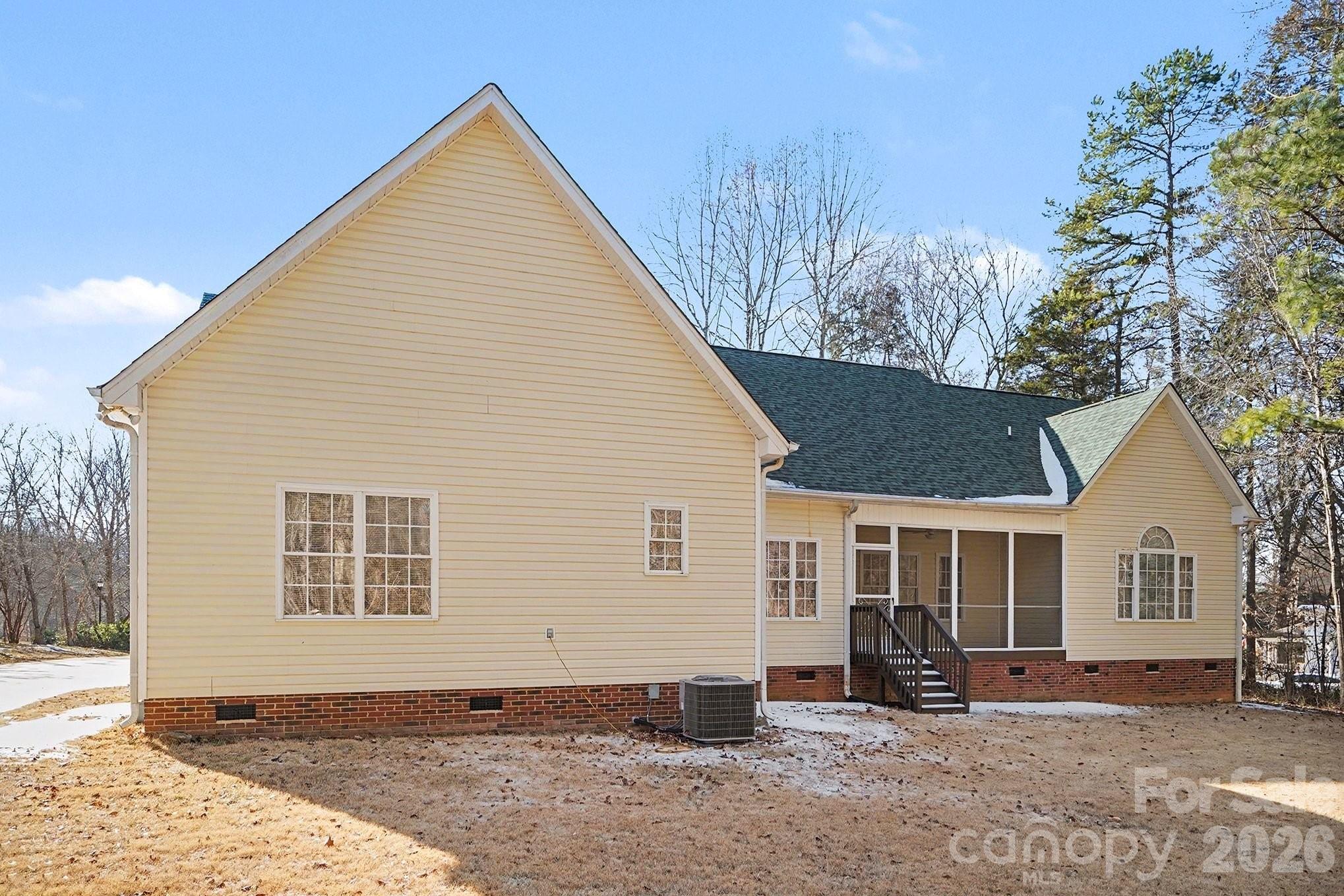 1644 Hunters Place Road York, SC 29745 - Photo 29 of 36 Gallery Image 29