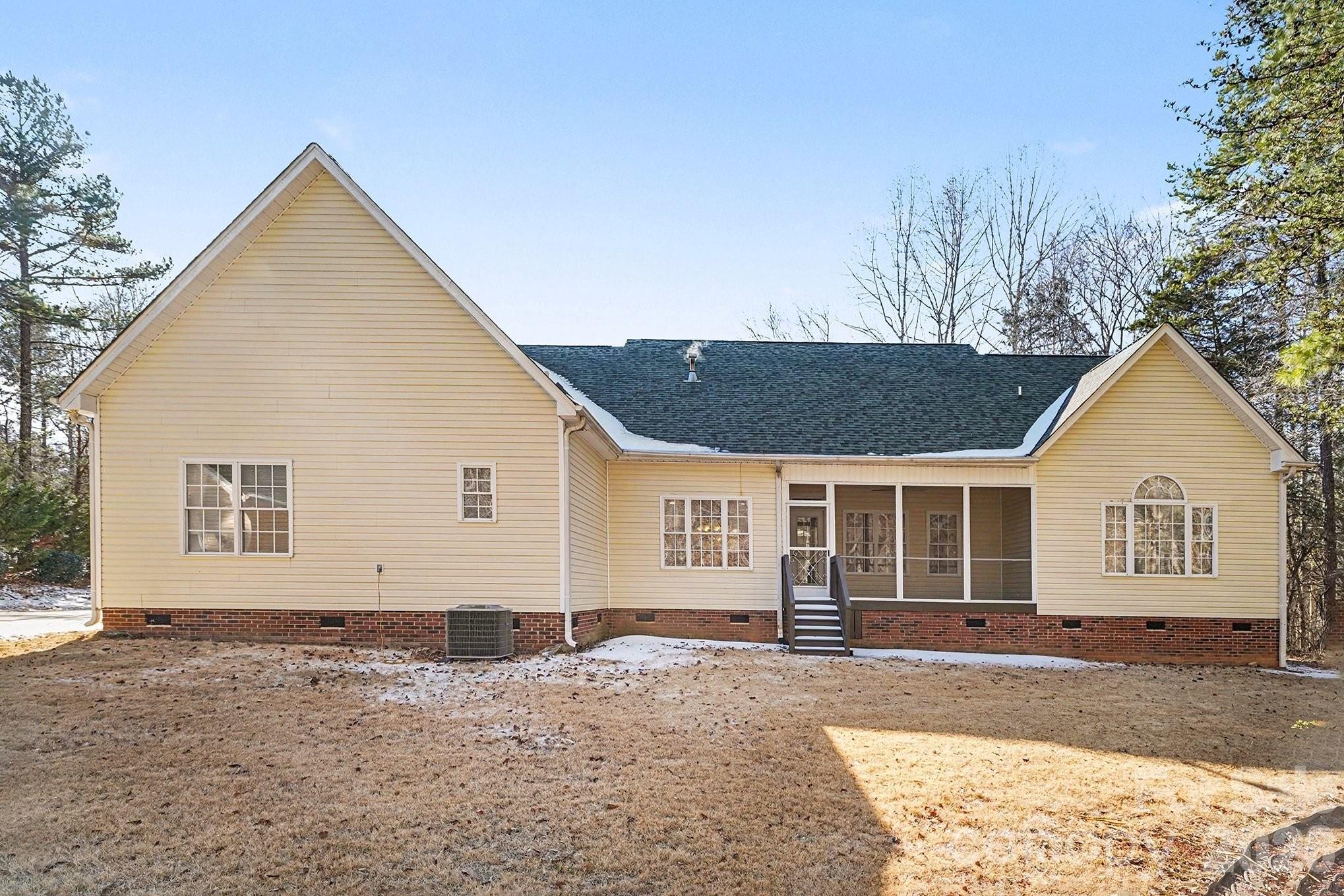 1644 Hunters Place Road York, SC 29745 - Photo 30 of 36 Gallery Image 30