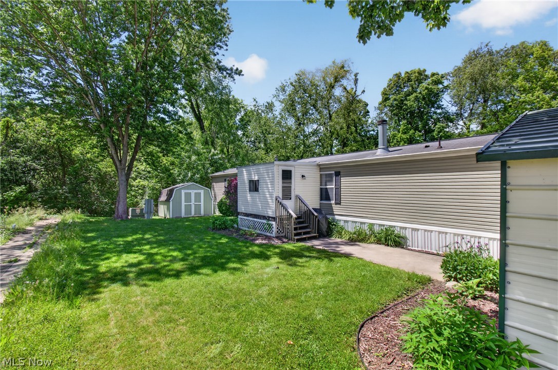 110 West Lebanon Road, Unit 37 Dalton, OH 44618 - Photo 1 of 22