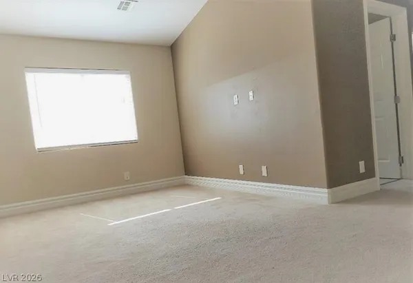 $2,195 | 285 Ladies Tee Court, Las Vegas, NV 89148