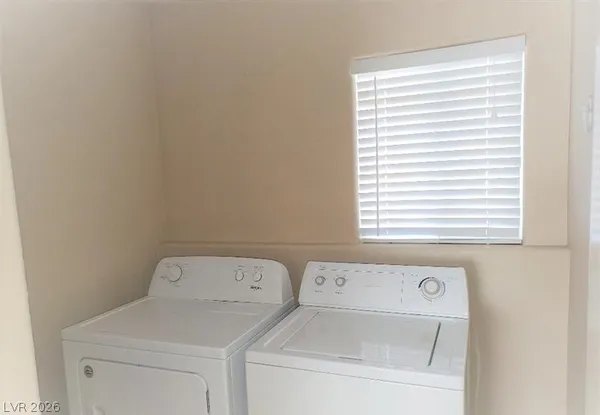 $2,195 | 285 Ladies Tee Court, Las Vegas, NV 89148