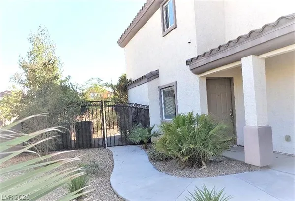 $2,195 | 285 Ladies Tee Court, Las Vegas, NV 89148