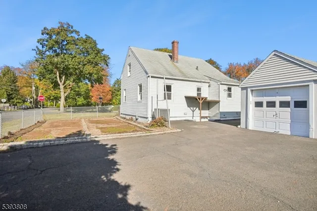 $3,300 | 1792 Mountain Avenue, Scotch Plains, NJ 07076