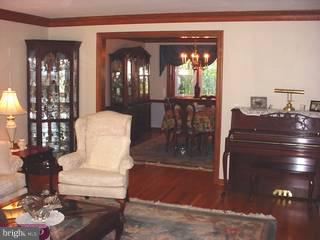 1110 Welsh Road Huntingdon Valley, PA 19006 - Photo 3 of 6