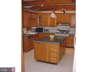 1110 Welsh Road Huntingdon Valley, PA 19006 - Photo 4 of 6