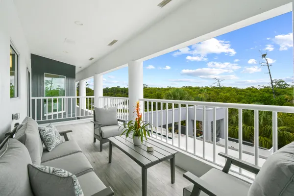 $4,800,000 | 10561 Southeast Le Parc, Jupiter, FL 33469