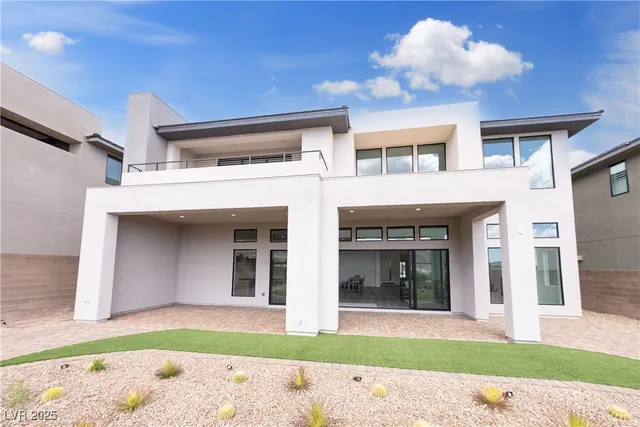 $7,500 | 10743 Patina Hills Court, Las Vegas, NV 89135