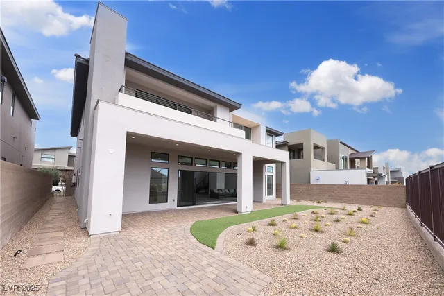 $7,500 | 10743 Patina Hills Court, Las Vegas, NV 89135