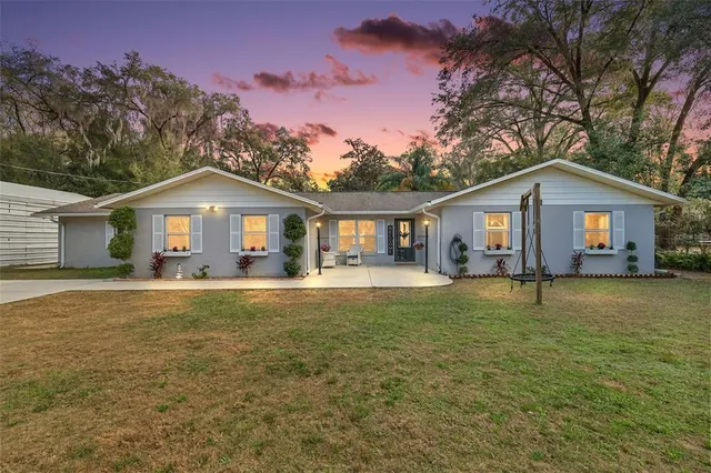 $399,900 | 14165 Southeast 26th Terrace, Summerfield, FL 34491