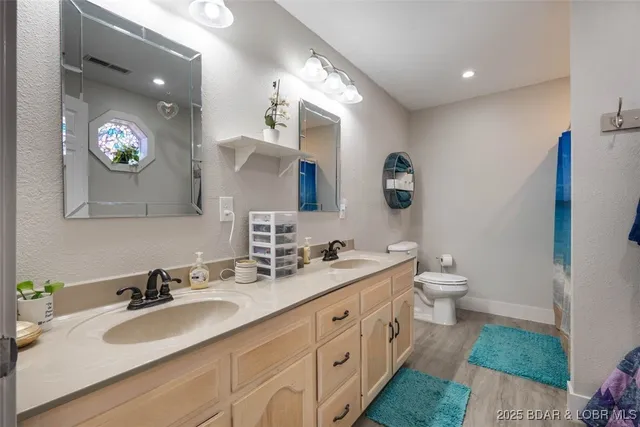 $499,500 | 406 South Godfrey Avenue, Eldon, MO 65026