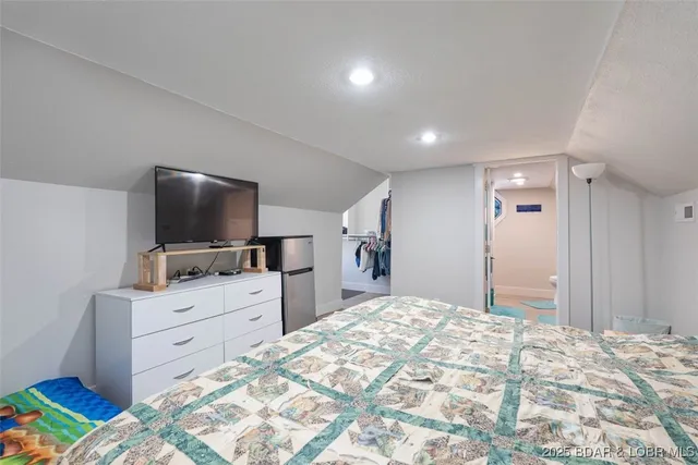 $499,500 | 406 South Godfrey Avenue, Eldon, MO 65026