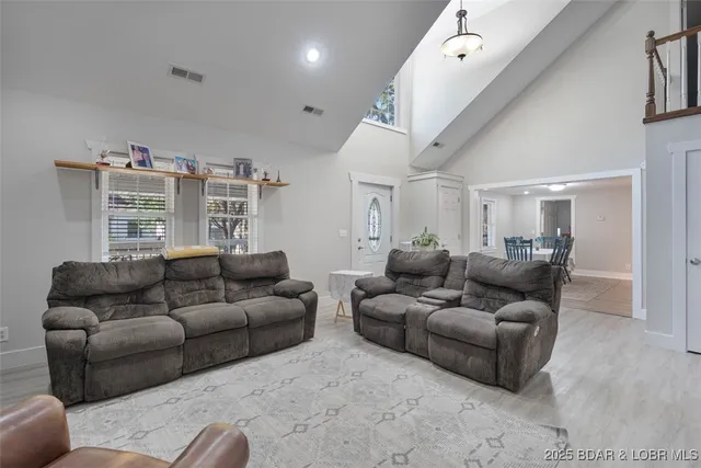 $499,500 | 406 South Godfrey Avenue, Eldon, MO 65026