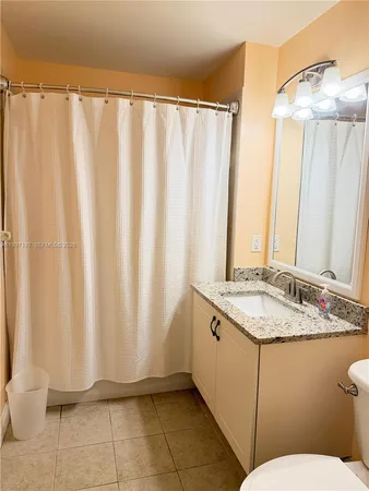 $1,450 | 1522 Southwest 50th Street, Unit 302, Cape Coral, FL 33914
