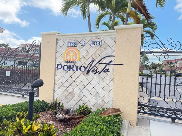 $1,450 | 1522 Southwest 50th Street, Unit 302, Cape Coral, FL 33914