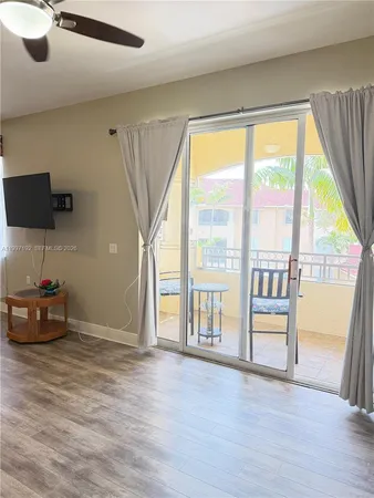 $1,450 | 1522 Southwest 50th Street, Unit 302, Cape Coral, FL 33914