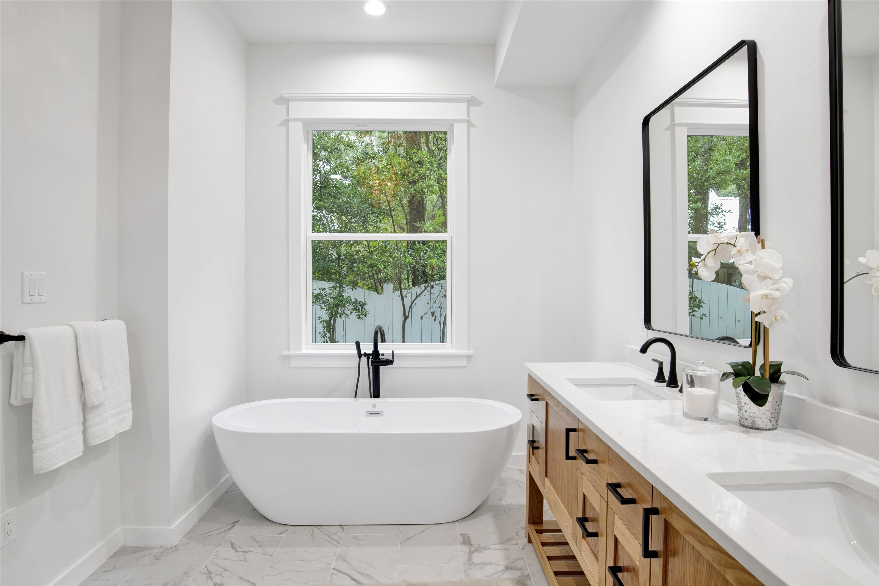 505 Dyson Street Fairhope, AL 36532 - Photo 24 of 50 Master Bathroom