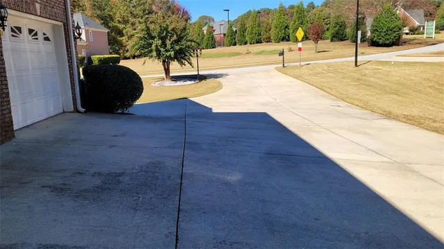 $1,900 | 2750 Wellington Way Southeast, Conyers, GA 30013