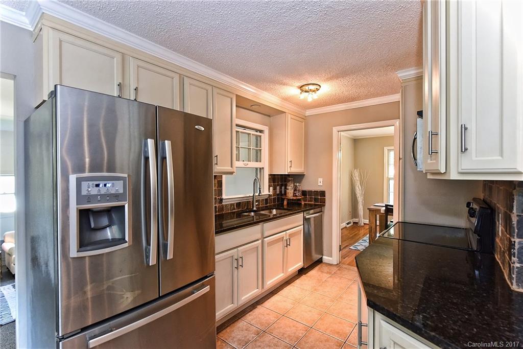 3608 Round Oak Road Charlotte, NC 28210 - Photo 11 of 23 Gallery Image 11