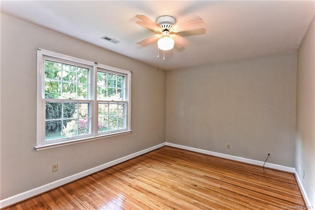 3608 Round Oak Road Charlotte, NC 28210 - Photo 17 of 23 Gallery Image 17