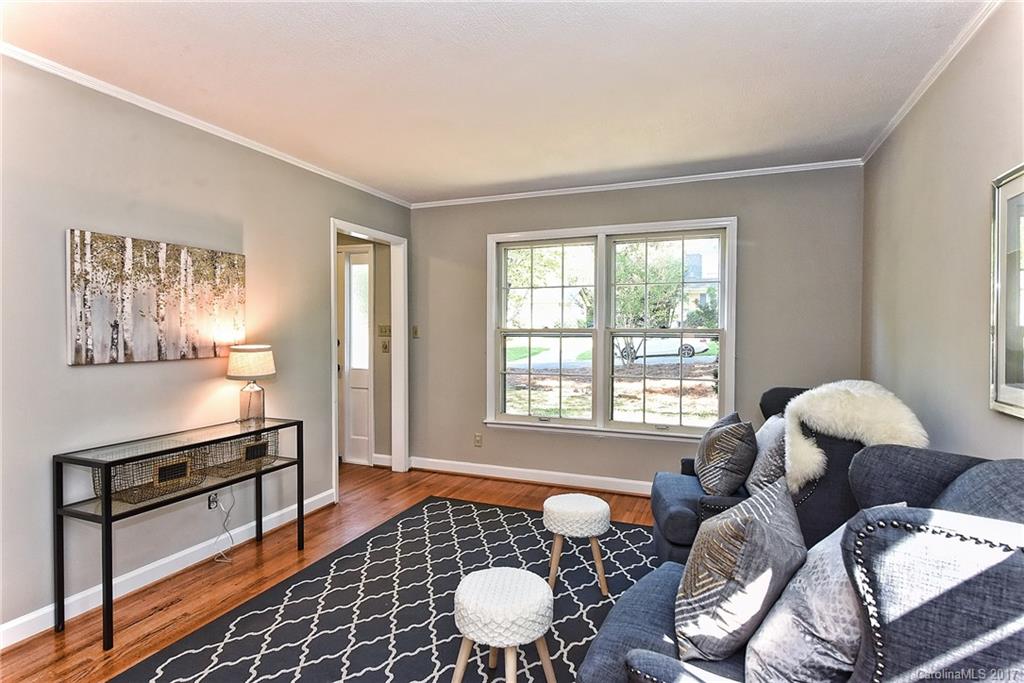 3608 Round Oak Road Charlotte, NC 28210 - Photo 3 of 23 Gallery Image 3