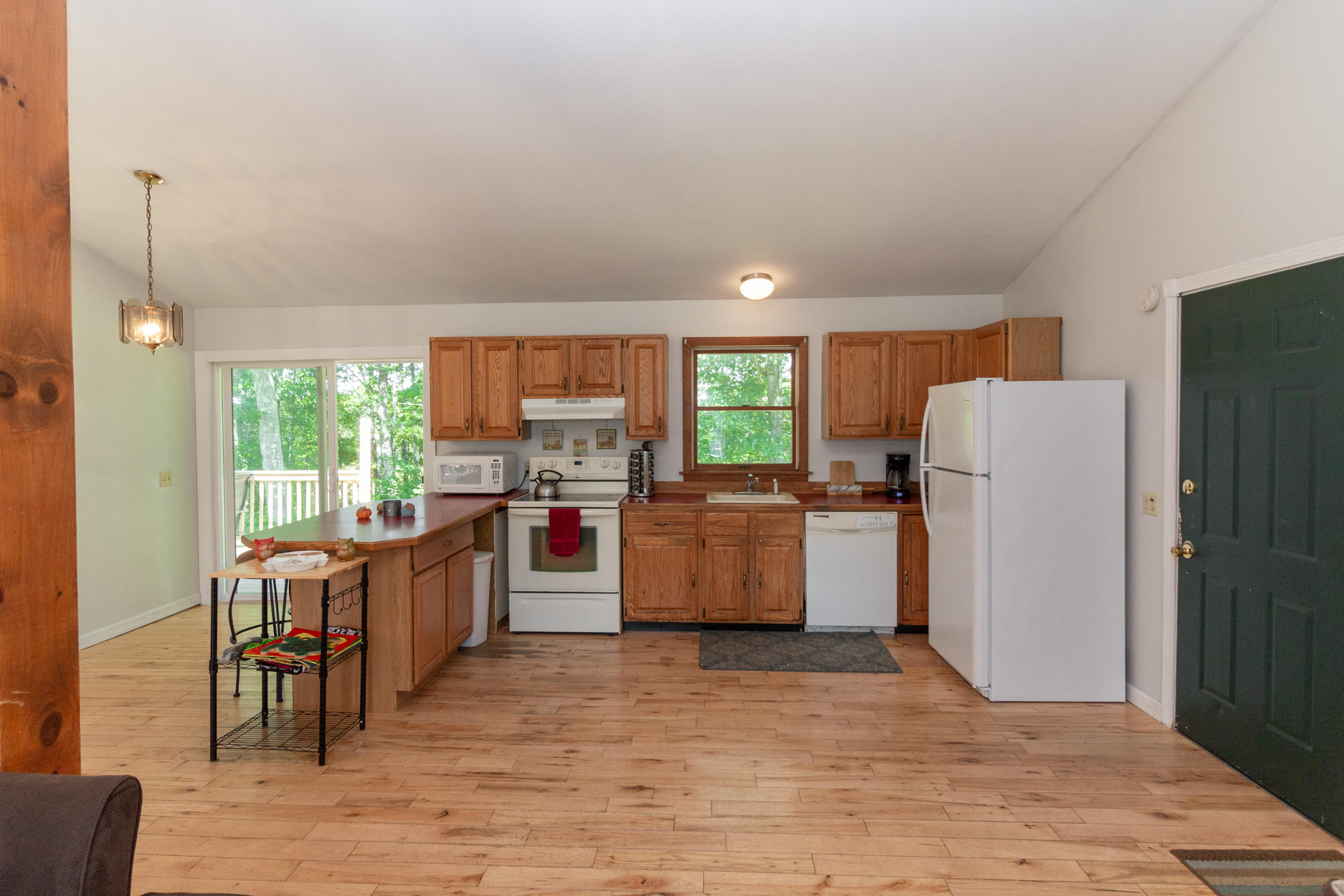 95 Pipeline Road Raymond, ME 04071 - Photo 2 of 19 IMG_9203