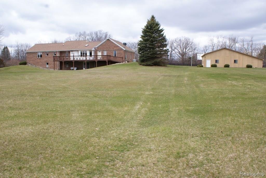 2185 Broker Road Lapeer, MI 48446 - Photo 8 of 58 DSC09675.JPG