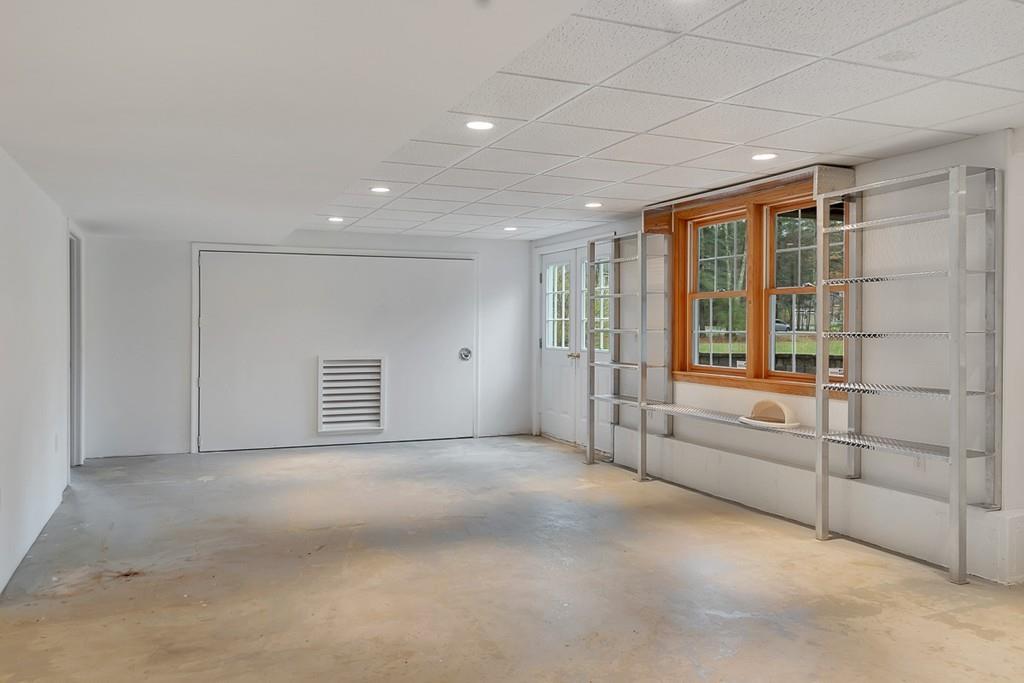 191 Gratuity Road Groton, MA 01450 - Photo 36 of 42 Gallery Image 36