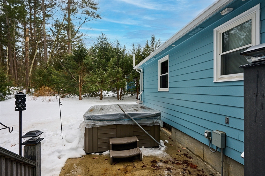 892 Westhampton Road Northampton, MA 01062 - Photo 24 of 28