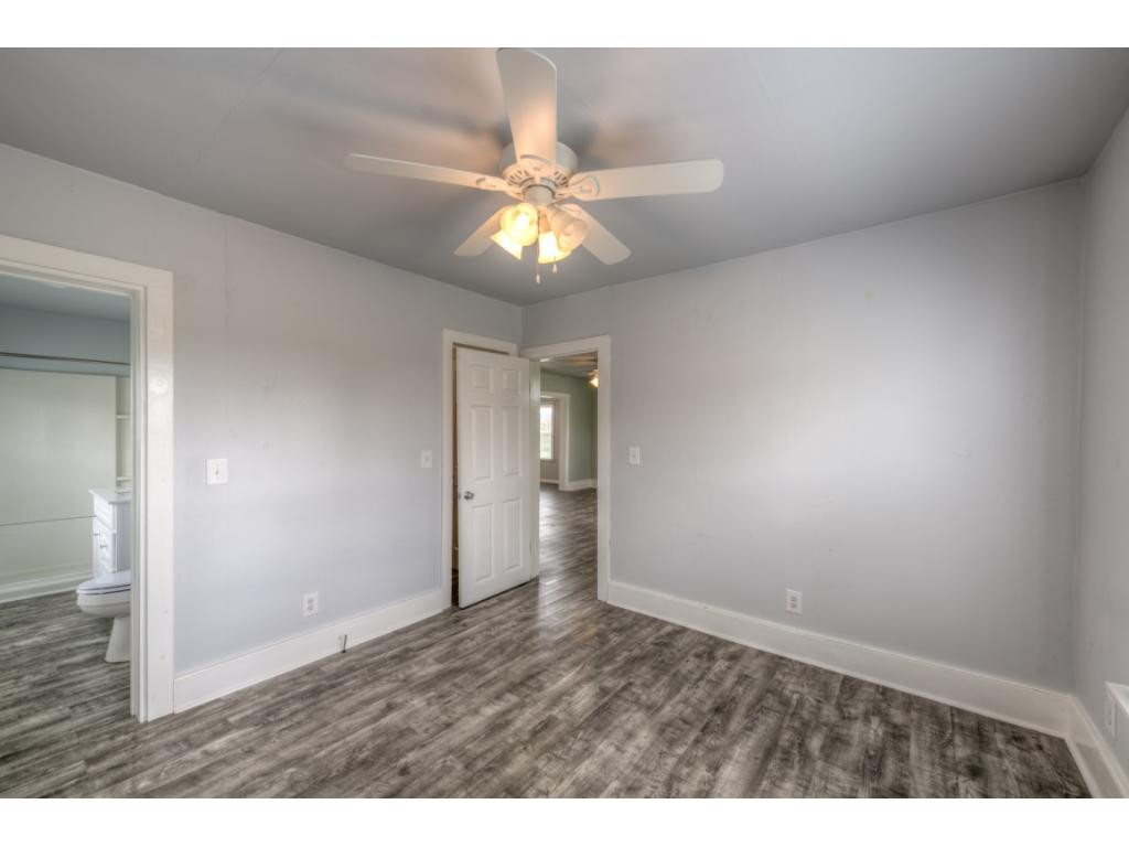 392 Haw Ridge Road Piney Flats, TN 37686 - Photo 9 of 24 Photo 9