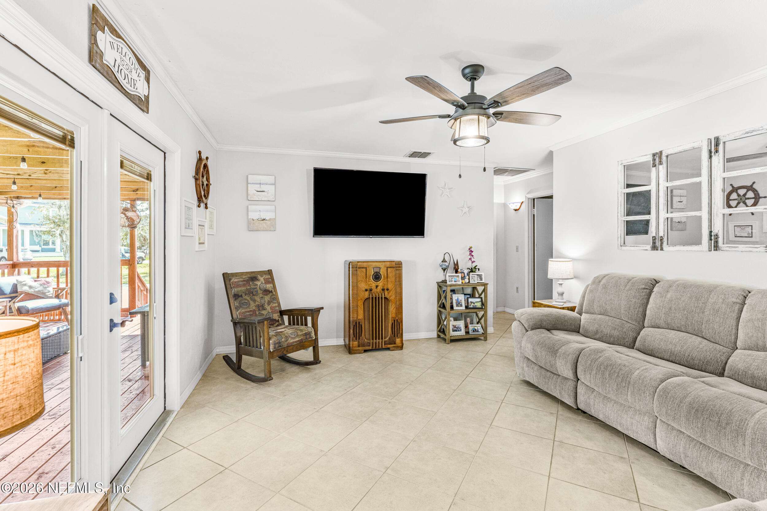 524 Horseshoe Road North St. Augustine, FL 32084 - Photo 7 of 30 Living