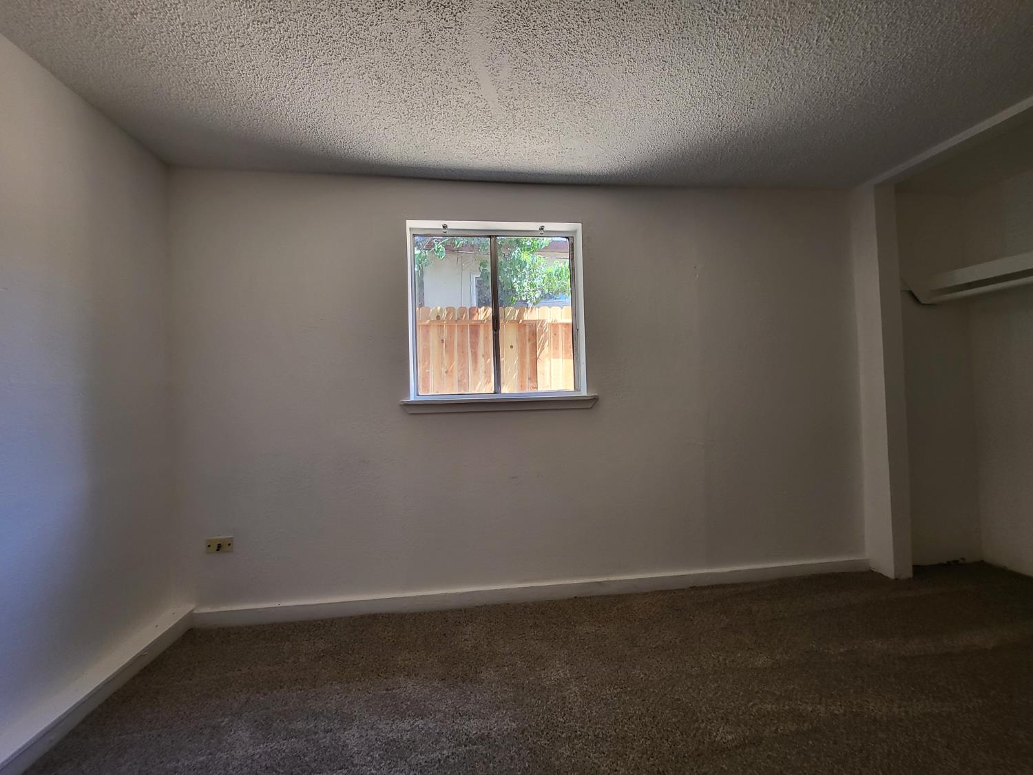 2620 Darwin Street Sacramento, CA 95821 - Photo 18 of 62