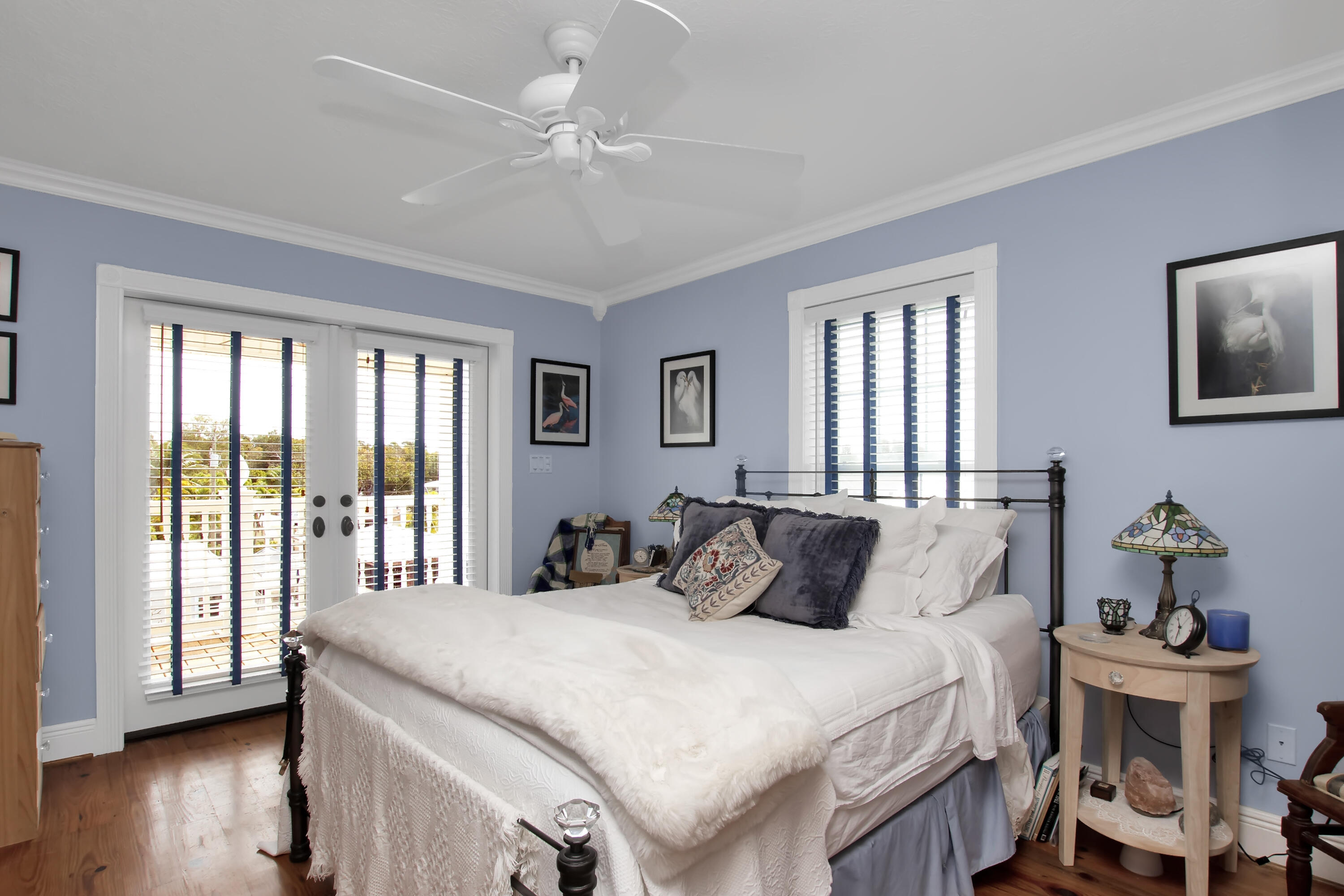 13 Flamingo Road Key Largo, FL 33037 - Photo 30 of 63 a bedroom with a large bed and a window