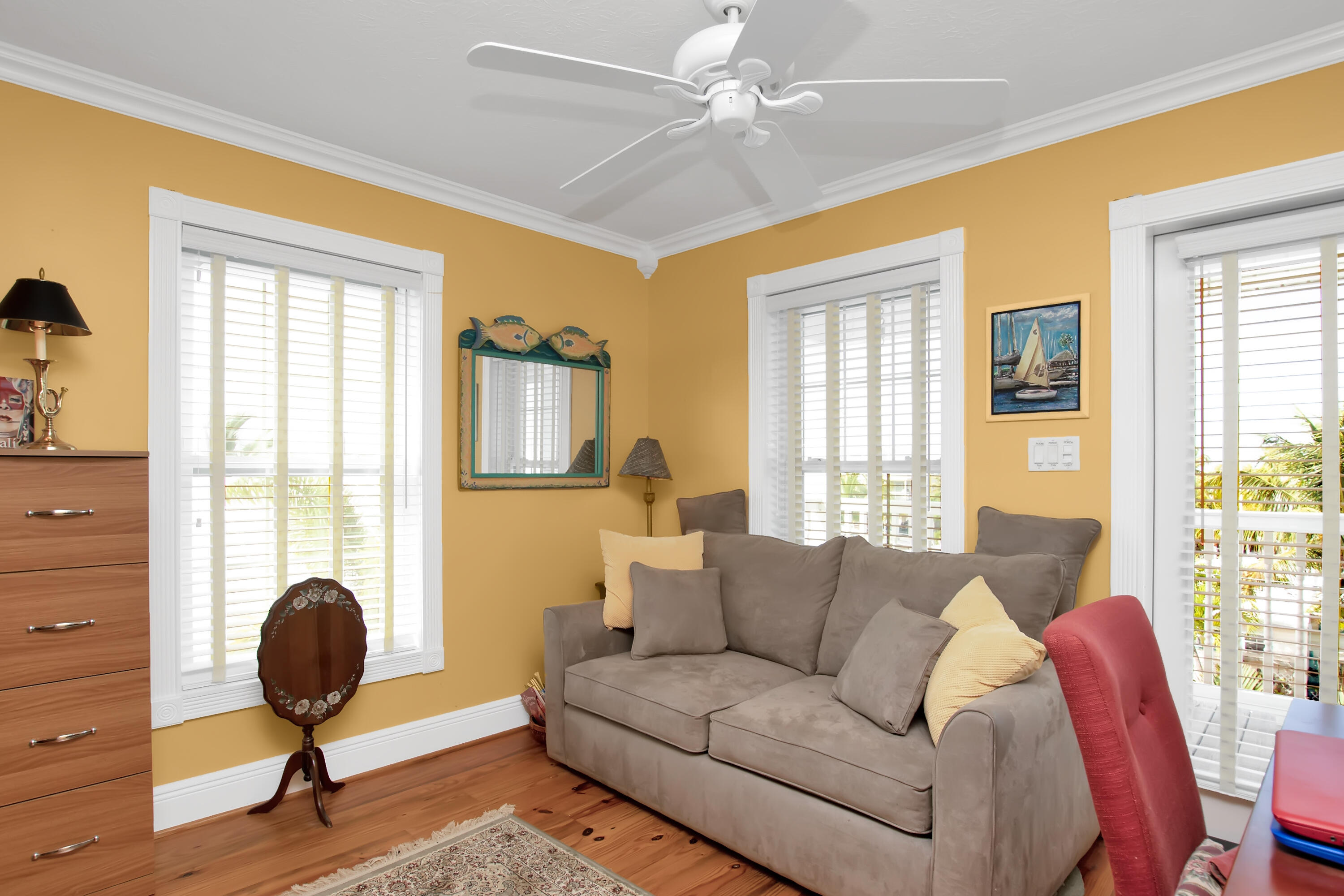 13 Flamingo Road Key Largo, FL 33037 - Photo 39 of 63 Guest room office