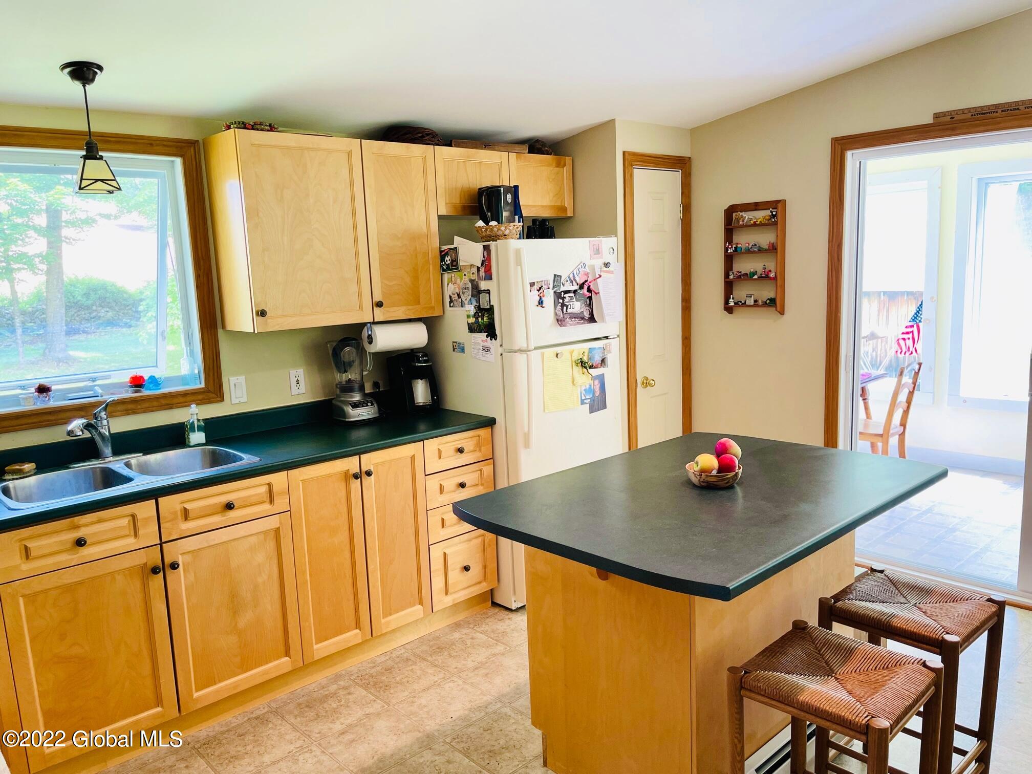 40 Hartshorn Road Greenwich, NY 12834 - Photo 6 of 22 IMG_6903