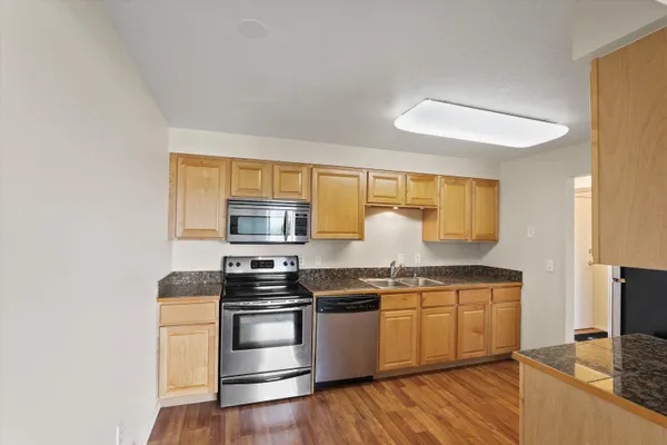 $159,000 | 1418 West 6th Avenue, Unit 203, Spokane, WA 99204