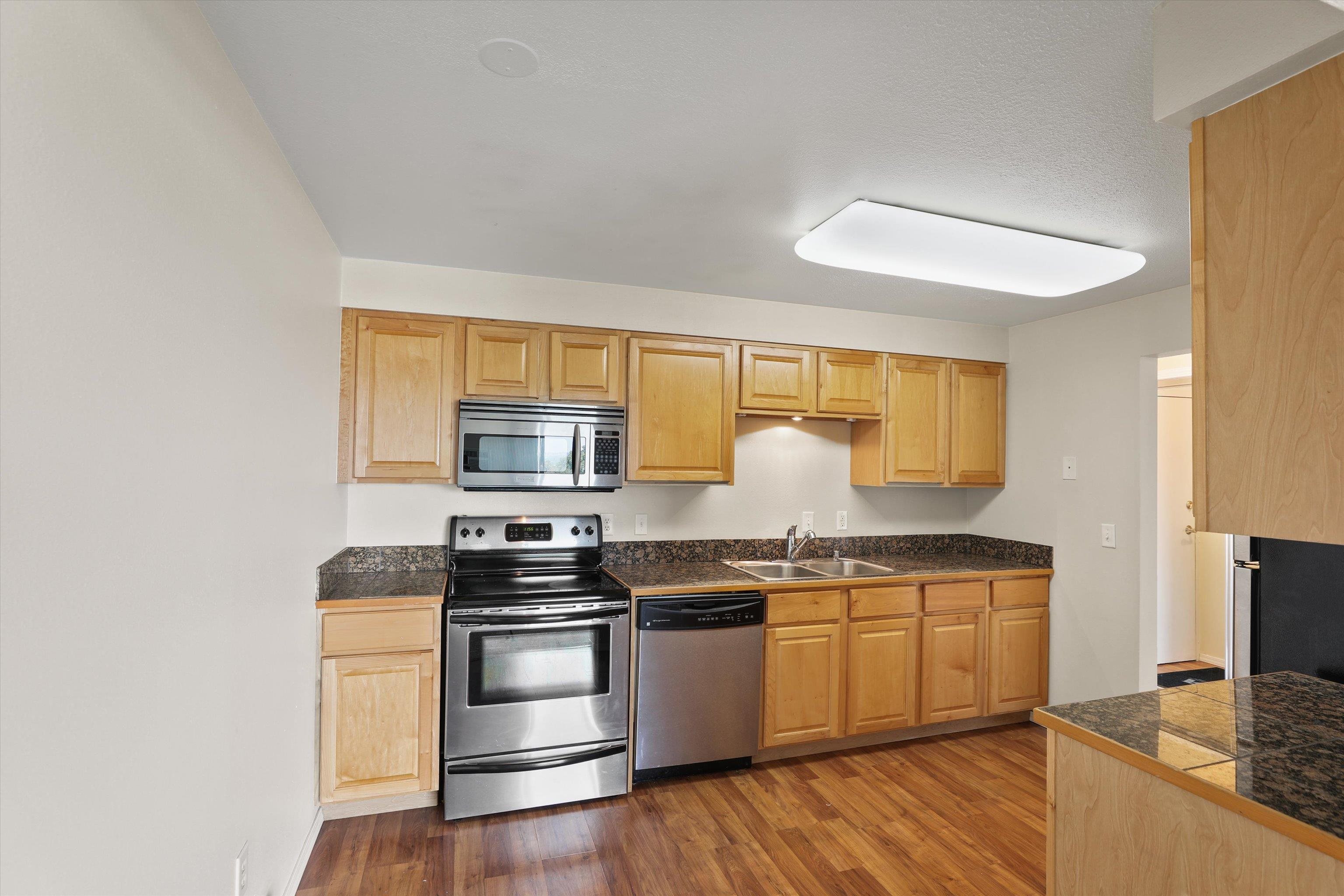 1418 West 6th Avenue, Unit 203 Spokane, WA 99204 - Photo 7 of 16